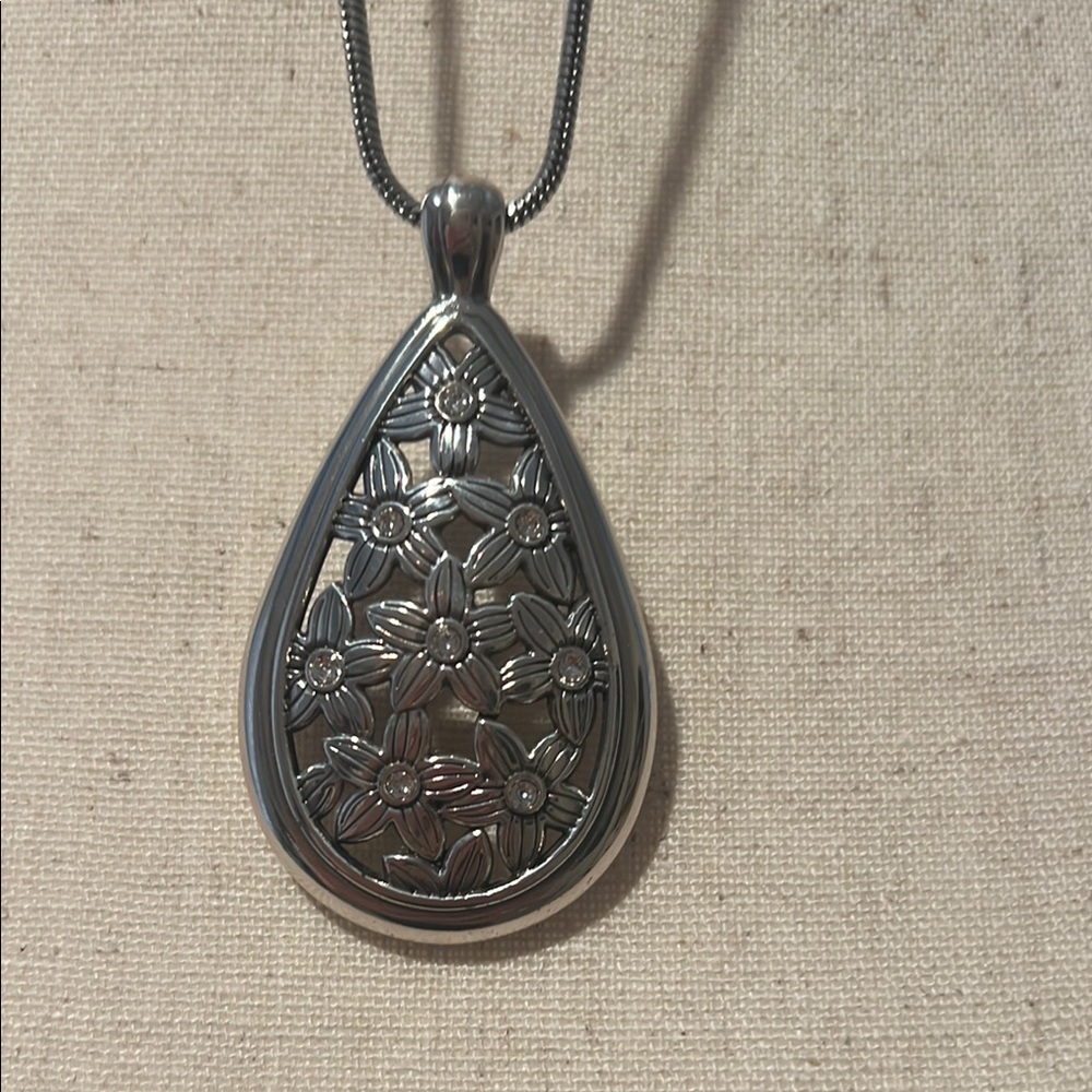 Brighton Elegant Silver Floral Pendant Necklace NWT